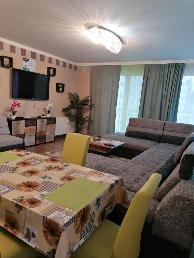 Mesi Lux Apartman Hajdúszoboszló Exterior foto